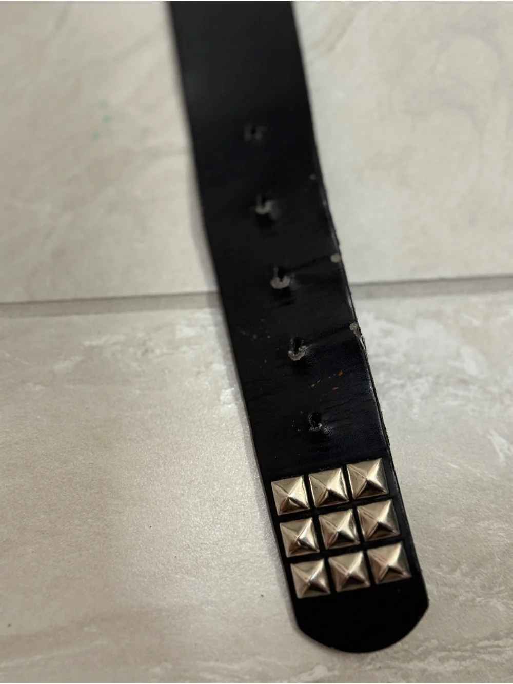 Hot Topic Black Belt with Silver Pyramid Studs 90s indie punk style
